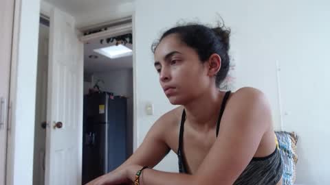 Snapshot of tantricroots chatting on February 23, 4:46 pm Angeline Follow online show from February 23, 4:46 pm