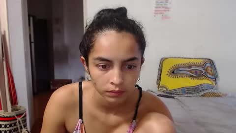 Snapshot of tantricroots chatting on February 26, 10:42 pm Angeline Follow online show from February 26, 10:42 pm