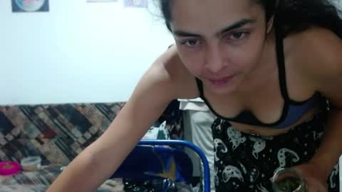 Angeline  Follow  online show from May 16, 12:18 am