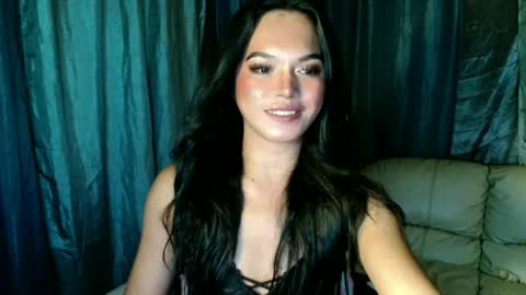 tanyabels_thenaughtyone online show from July 1, 12:07 pm