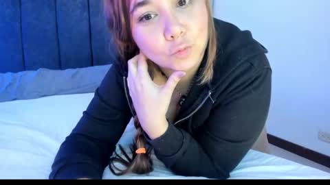 tara__ online show from November 30, 12:36 am