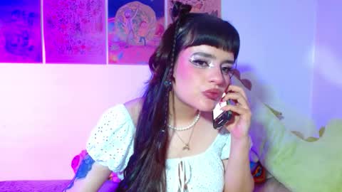    online show from March 28, 2:44 am