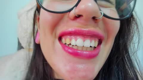 Tara online show from February 24, 1:20 pm