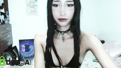 Snapshot of tara_tetsu chatting on February 5, 6:13 am xemy Please help me to reach 1000 thumbs up online show from February 5, 6:13 am