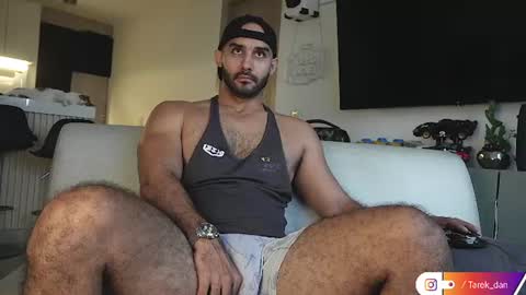 Snapshot of tarek_dan chatting on July 21, 4:09 pm Tarek online show from July 21, 4:09 pm