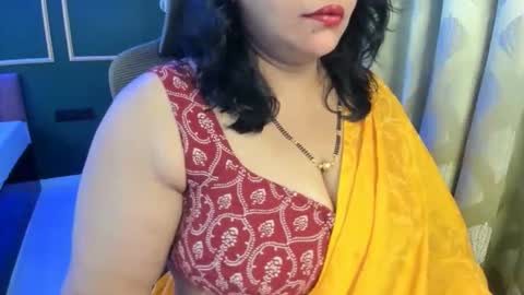 Snapshot of tarivishu23 chatting on May 13, 2:20 am tarivishu23 online show from May 13, 2:20 am