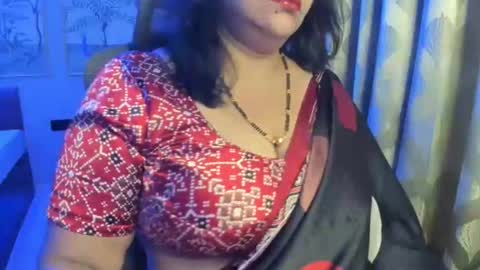 Snapshot of tarivishu23 chatting on May 18, 1:02 am tarivishu23 online show from May 18, 1:02 am