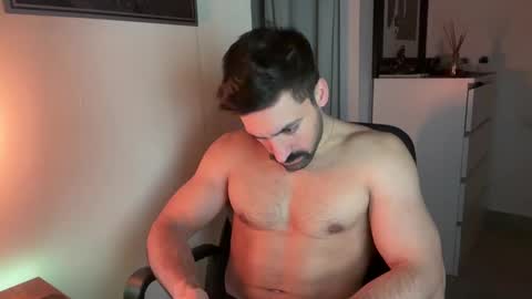 tarquit8 online show from February 19, 10:06 pm