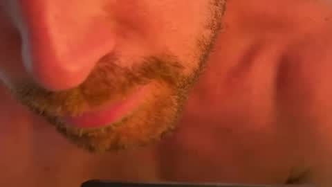 Snapshot of tarzan_thejungleboy chatting on February 18, 4:37 pm Tarzan online show from February 18, 4:37 pm