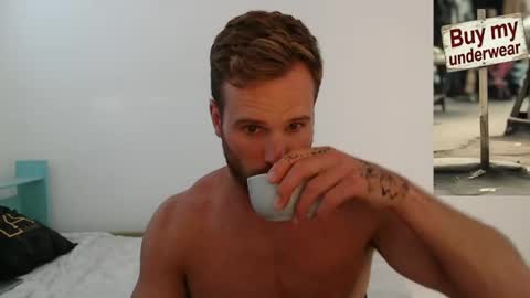 Snapshot of tarzan_thejungleboy chatting on March 12, 2:45 pm Tarzan online show from March 12, 2:45 pm