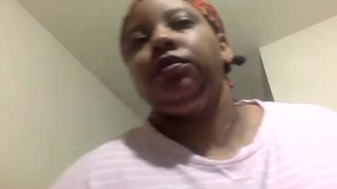 Snapshot of tasha_sky chatting on May 8, 7:08 pm tasha_sky online show from May 8, 7:08 pm