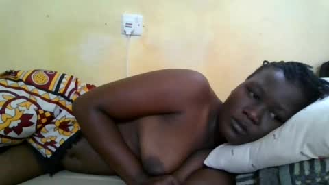 Snapshot of tashacute20 chatting on July 27, 8:32 am tashacute20 online show from July 27, 8:32 am