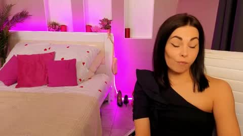 Snapshot of tashahoney chatting on April 30, 9:08 pm Tasha online show from April 30, 9:08 pm