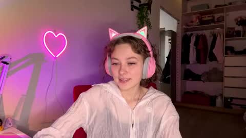 Snapshot of tashajovich chatting on February 26, 10:31 pm Darlin online show from February 26, 10:31 pm