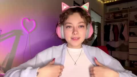 Snapshot of tashajovich chatting on March 2, 10:16 pm Darlin online show from March 2, 10:16 pm