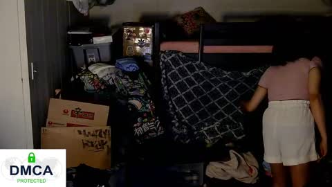 Snapshot of tashakai chatting on January 3, 5:42 pm TashaKai online show from January 3, 5:42 pm