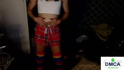 Snapshot of tashakai chatting on February 17, 11:23 am TashaKai online show from February 17, 11:23 am