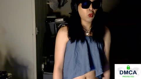 Snapshot of tashakai chatting on March 7, 2:56 pm TashaKai online show from March 7, 2:56 pm