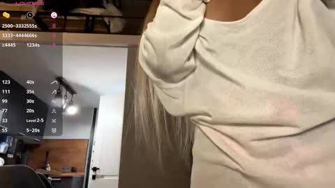 Viola online show from January 17, 4:54 pm