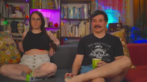 Snapshot of task_manager chatting on January 14, 11:05 am Vivian Clark online show from January 14, 11:05 am