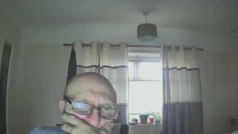 Snapshot of taslicks0739 chatting on January 5, 12:42 pm Tas online show from January 5, 12:42 pm
