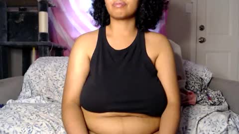 Tastee Kitty online show from November 23, 11:15 pm