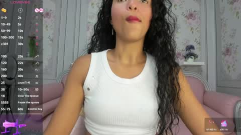 Snapshot of tasty_desires chatting on December 27, 10:23 am TATIS online show from December 27, 10:23 am