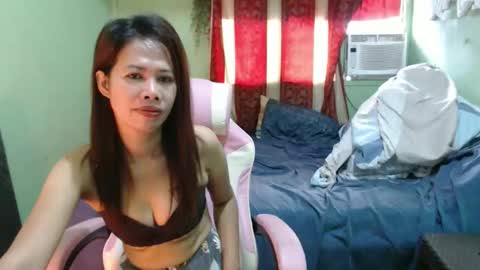 tasty_olive online show from October 2, 1:12 am