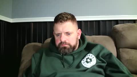 Snapshot of tatertossingsalad69 chatting on February 4, 3:00 am Tatertossingsalad69 online show from February 4, 3:00 am