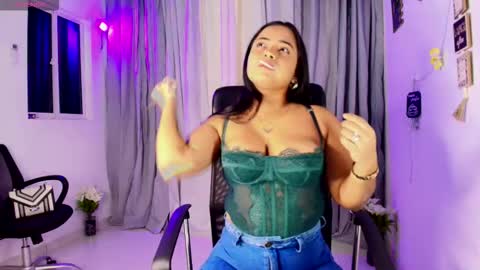 tatiana1004 online show from October 7, 5:37 am