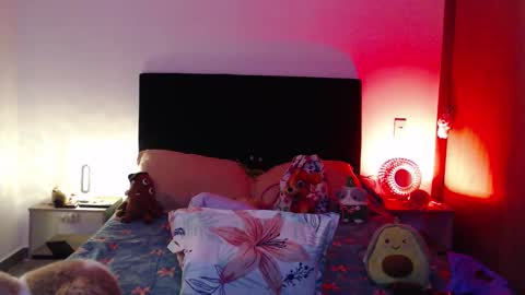 tatiana_monteros online show from April 21, 9:37 am