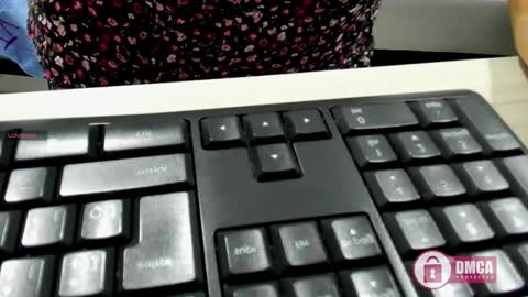 Snapshot of tatiana_vegha chatting on February 3, 12:32 pm i am tatiana online show from February 3, 12:32 pm