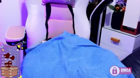 Snapshot of tatiana_vegha chatting on February 24, 12:47 pm i am tatiana online show from February 24, 12:47 pm