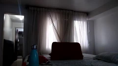 Snapshot of tatianagiraldo12 chatting on January 22, 10:37 pm tatiana giraldo online show from January 22, 10:37 pm