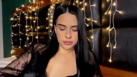 Snapshot of tatianawwww chatting on January 17, 5:49 pm Tati online show from January 17, 5:49 pm