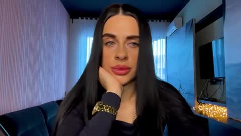 Snapshot of tatianawwww chatting on February 1, 5:28 am Tati online show from February 1, 5:28 am