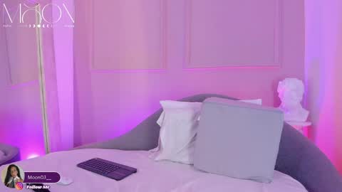 Snapshot of tatii_moon chatting on May 25, 5:57 am Tati online show from May 25, 5:57 am