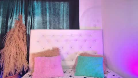 Snapshot of tatixxxvega chatting on May 29, 7:23 pm tatix online show from May 29, 7:23 pm