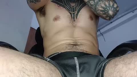 Snapshot of tatsexboy chatting on July 8, 10:42 am SeX-Boy online show from July 8, 10:42 am