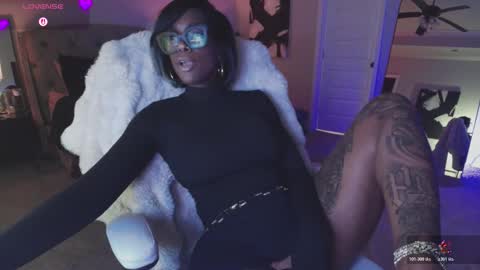 Tatted Queen online show from February 18, 4:08 am