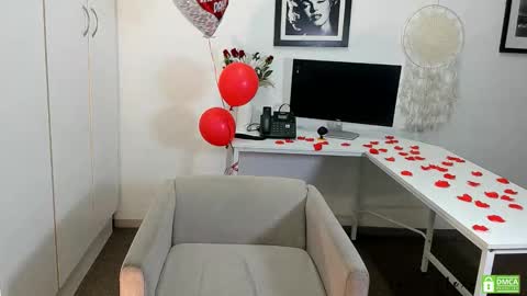 Snapshot of tattoedlexi_ chatting on February 10, 9:02 am tattoedlexi_ online show from February 10, 9:02 am