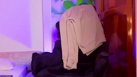 tattokoi online show from November 25, 2:55 am