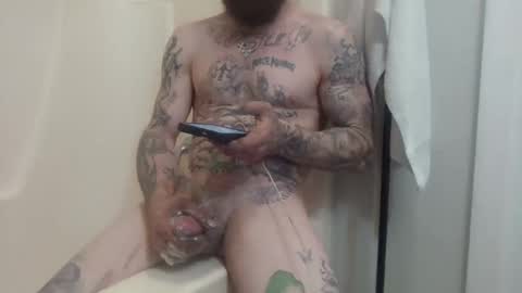 Snapshot of tattoo3333 chatting on February 24, 10:47 pm tattoo3333 online show from February 24, 10:47 pm