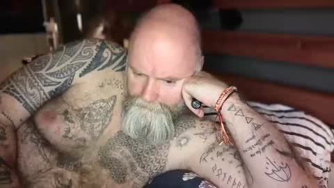 Tattooeddilf 01 online show from October 12, 8:41 pm
