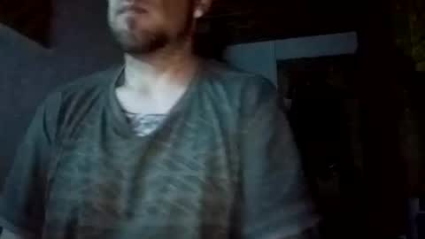 Snapshot of tattoogun chatting on December 22, 5:12 am TattooLust online show from December 22, 5:12 am