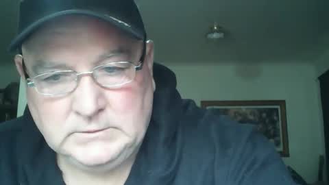 Snapshot of tattzsexy chatting on November 3, 9:48 pm tattzsexy online show from November 3, 9:48 pm