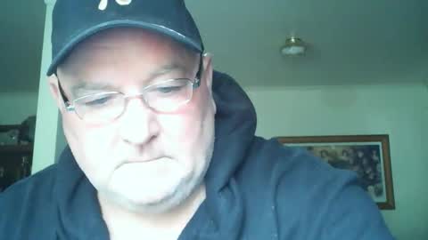 Snapshot of tattzsexy chatting on November 11, 10:54 pm tattzsexy online show from November 11, 10:54 pm