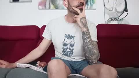 Tatuado20cm online show from May 5, 1:57 am