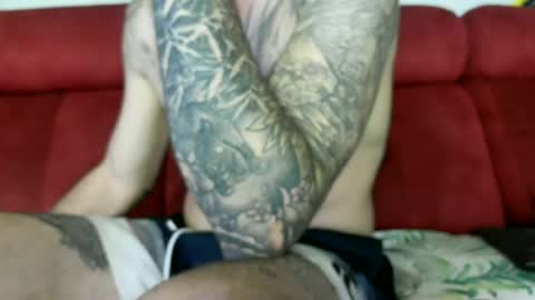 Snapshot of tatuadorhotxxx chatting on June 29, 9:04 pm Tatuado20cm online show from June 29, 9:04 pm
