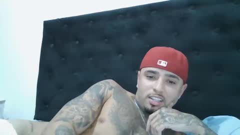 tatuadospp online show from April 30, 6:47 pm